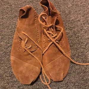 Tom lace up brown shoes